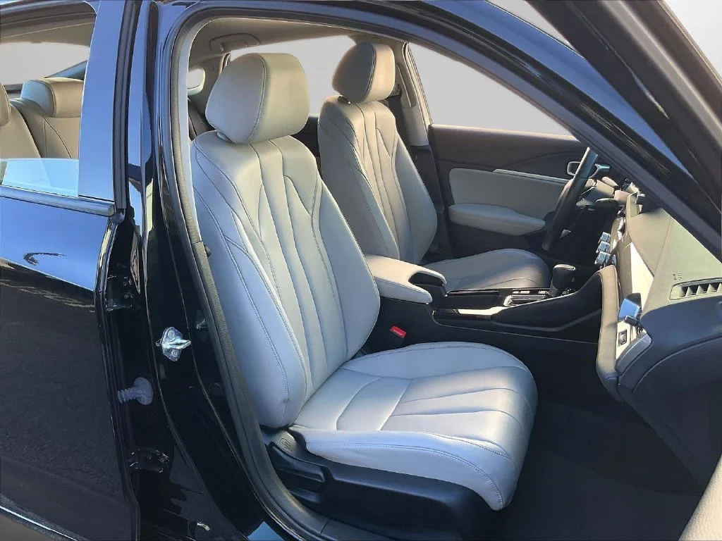 Certified Used 2024 Majestic Black Pearl Acura Base image 27