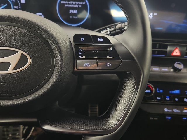 2025 Hyundai Elantra Blue - Photo 24