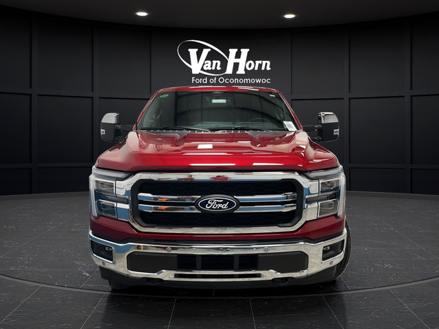 Used 2025 Rapid Red Metallic Tinted Clearcoat Ford Lariat image 2