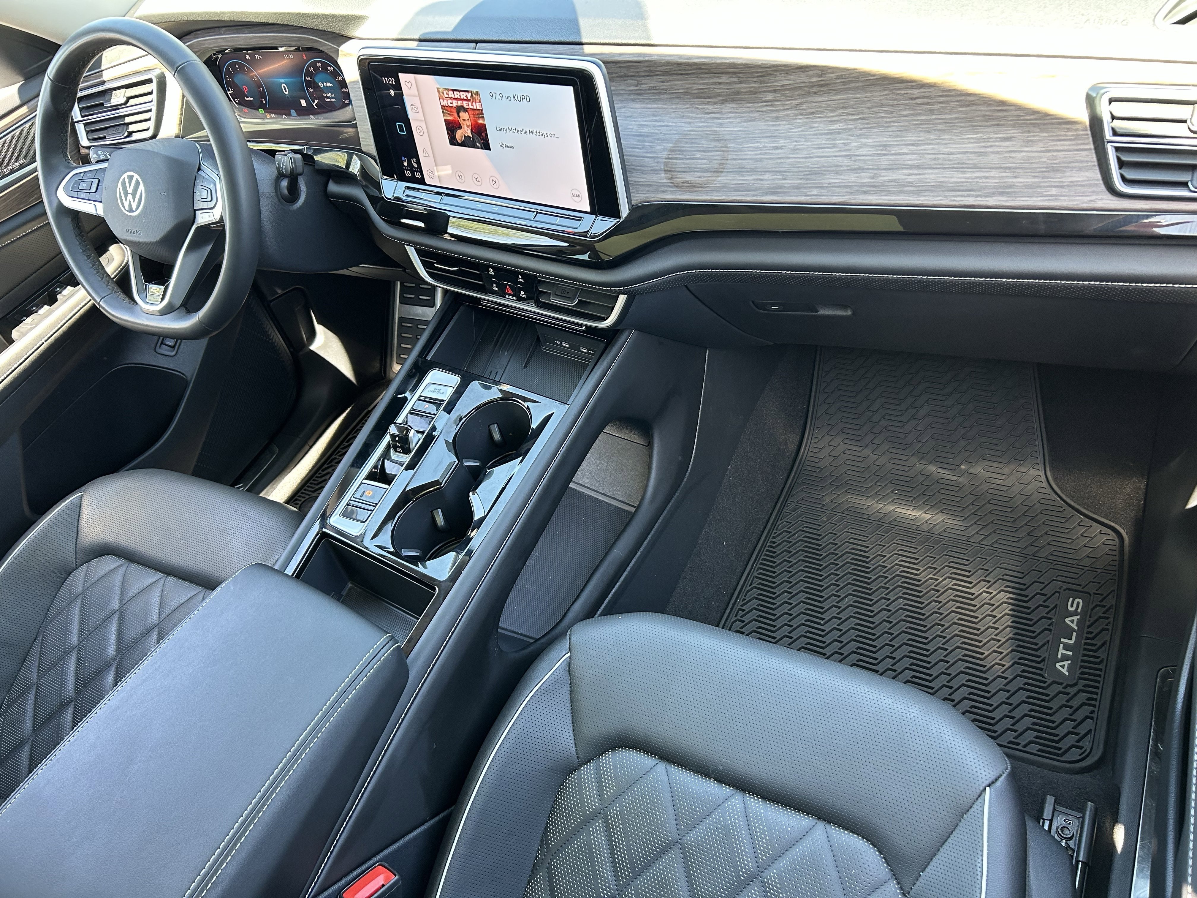 2026 Volkswagen Atlas SEL Premium R-Line - Photo 10