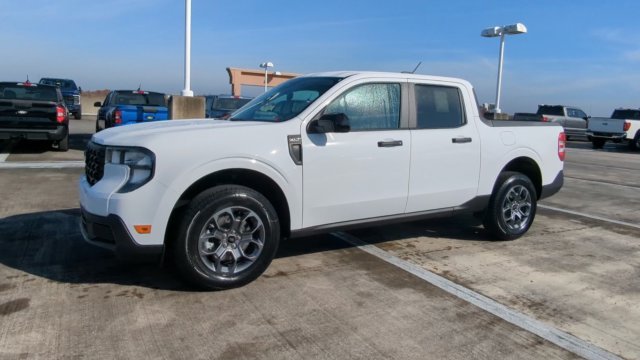 New 2026 Oxford White Ford XLT image 67