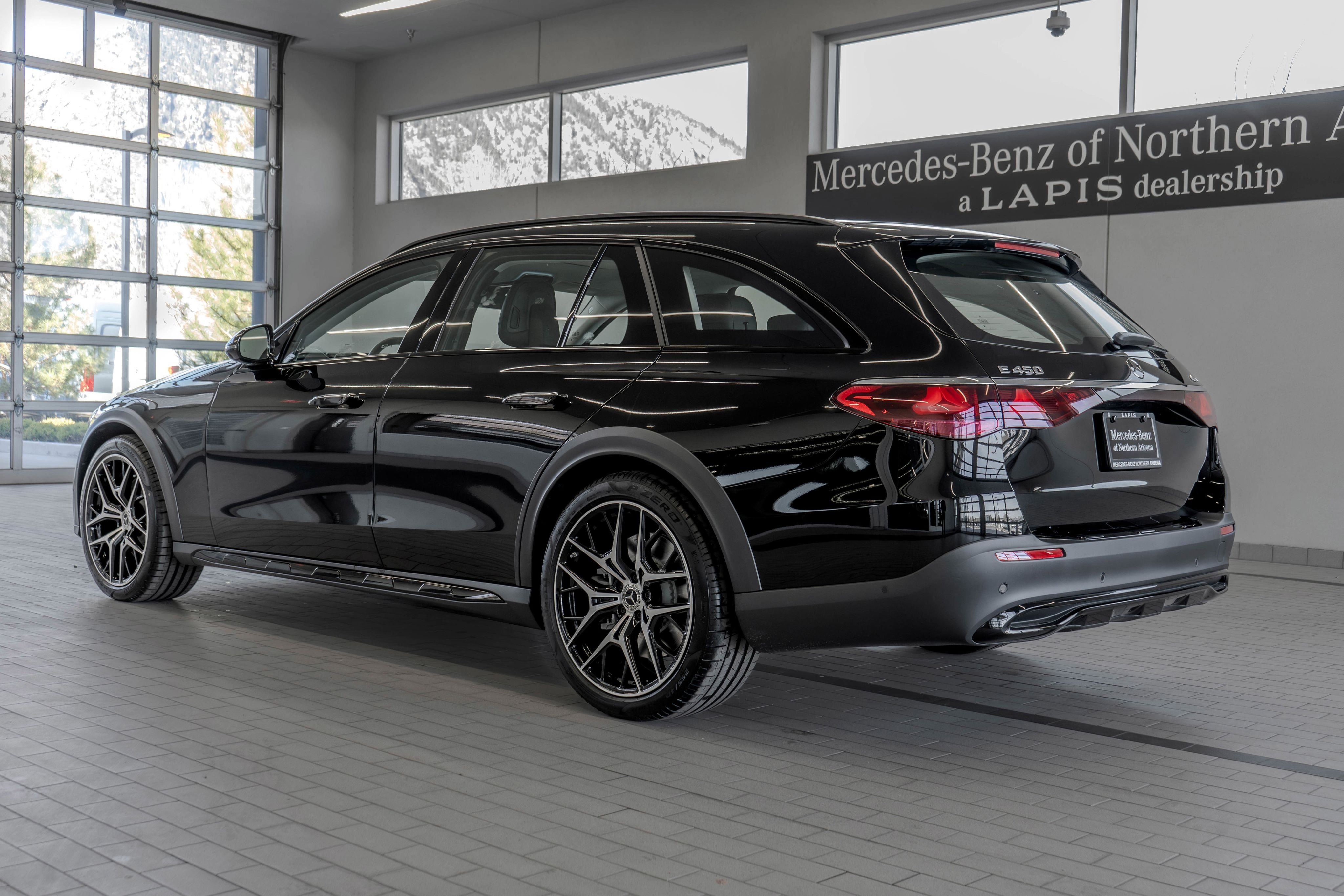 Used 2025 Black Mercedes-Benz E 450 image 12