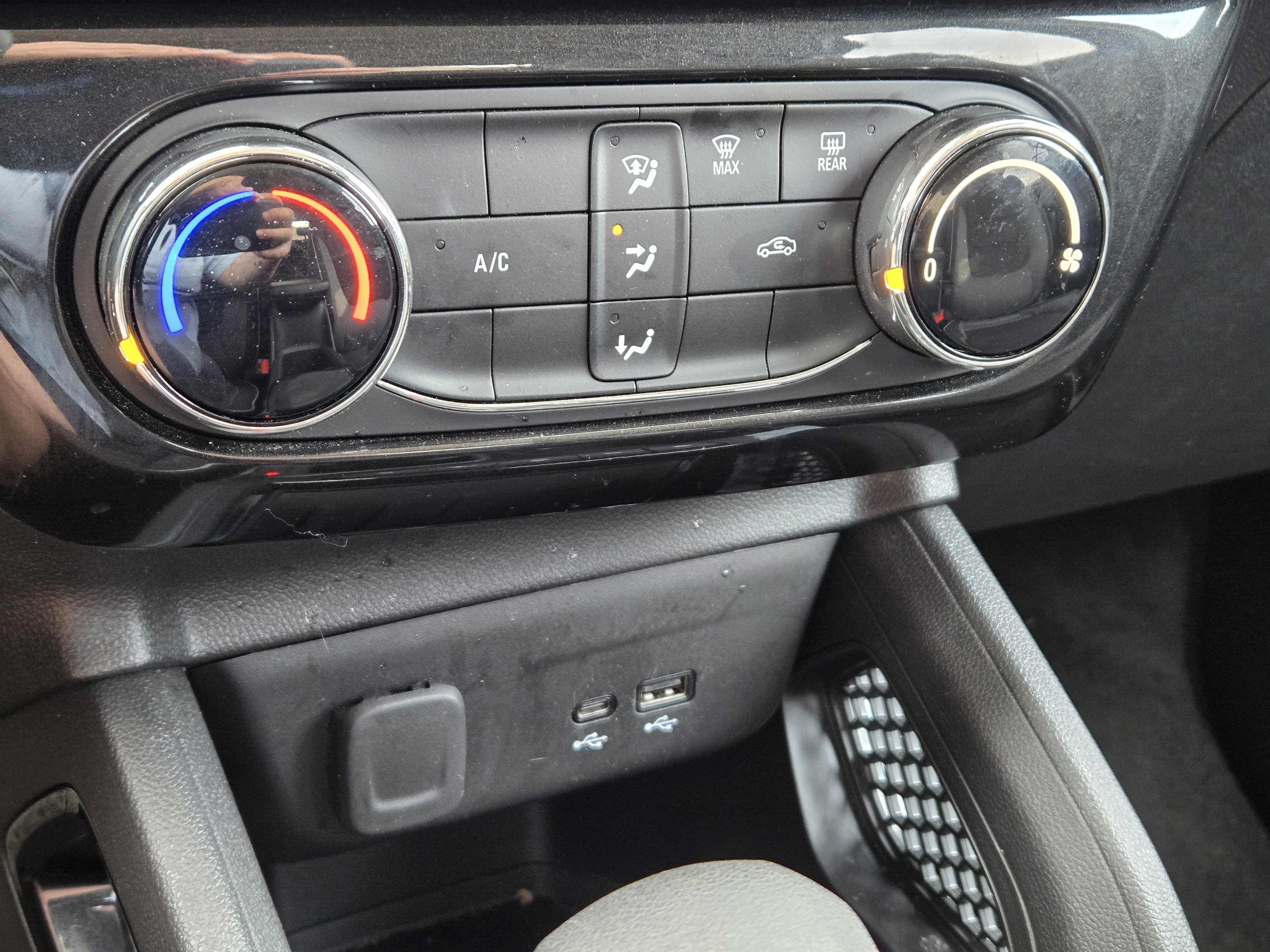 2025 Chevrolet Trailblazer LT - Photo 27