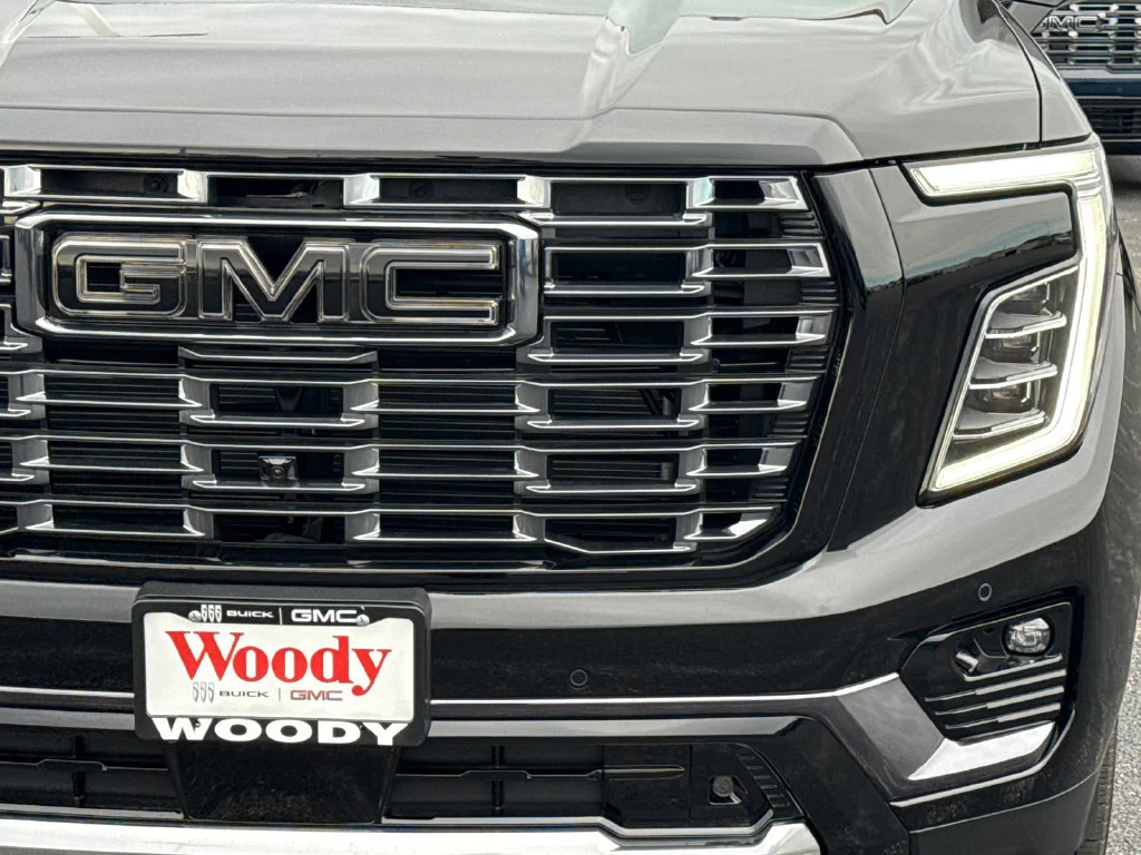 2026 GMC Yukon Denali Ultimate - Photo 12