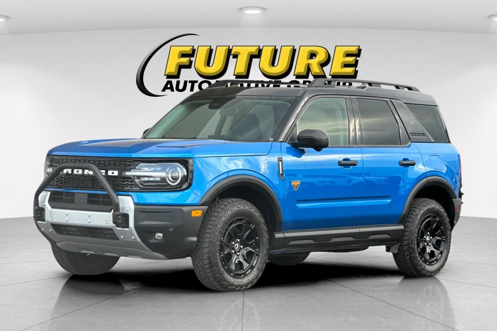 Used 2025 Blue Ford Badlands image 7