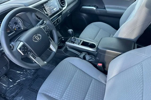 Used 2023 White Toyota SR5 image 10