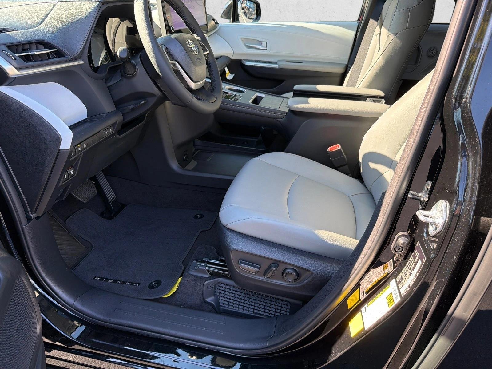 New 2026 Midnight Black Metallic Toyota XLE image 9