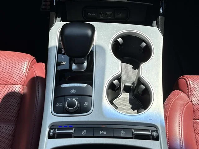 Used 2018 Black Kia GT2 image 22