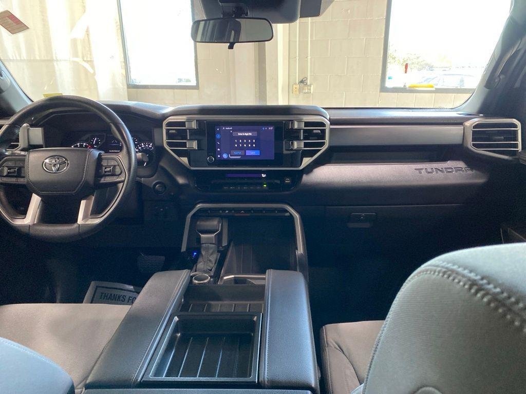 Used 2025 Ice Toyota SR5 image 4