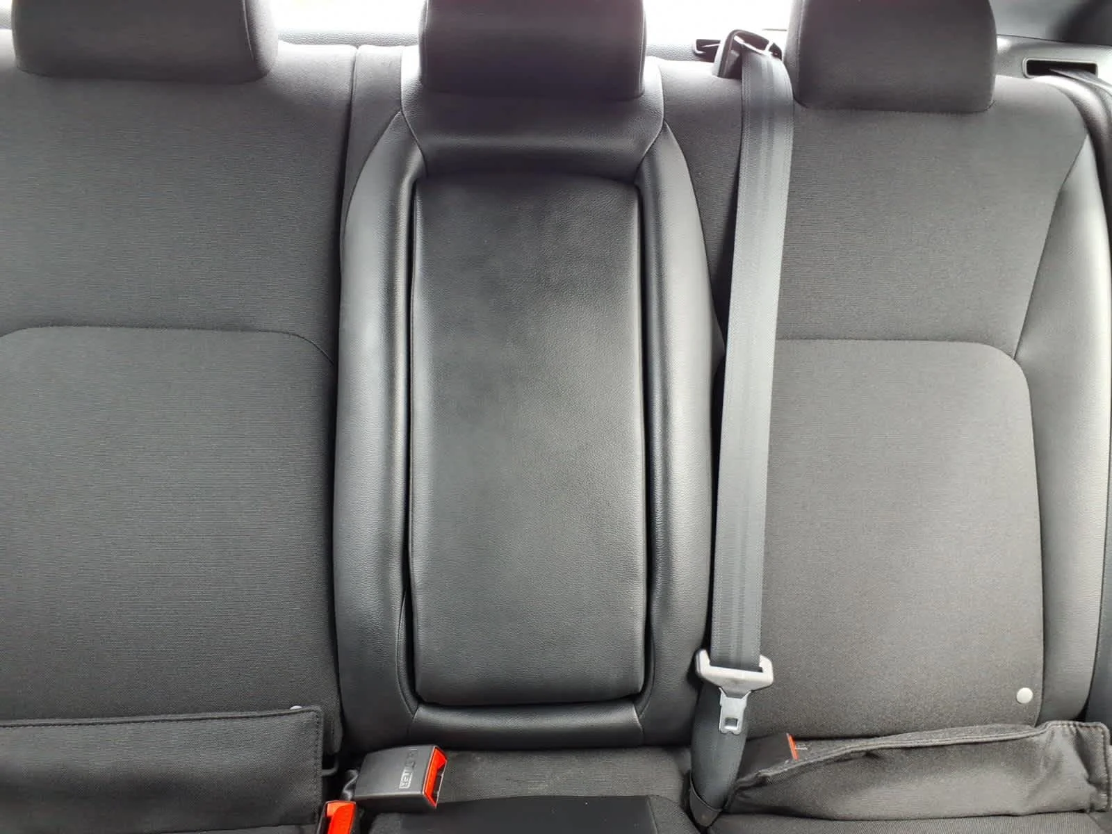 Used 2025 Urban Gray Pearl Honda Sport image 19
