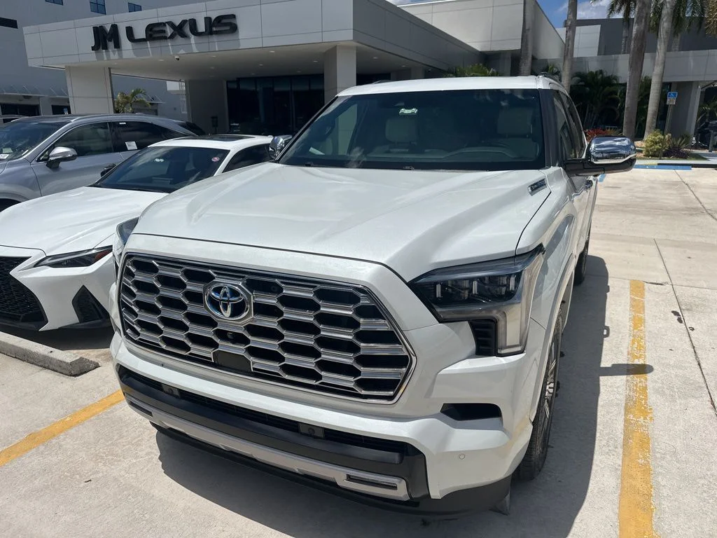 2024 Toyota Sequoia Capstone 2WD i-FORCE MAX Hybrid's photo
