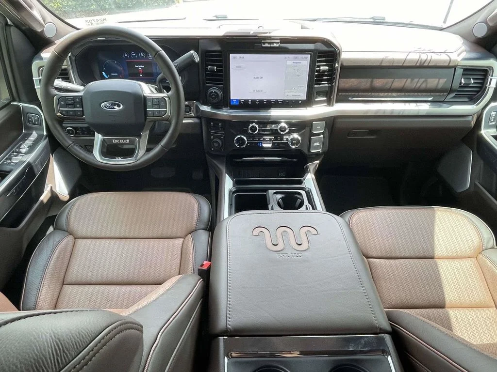 New 2026 Star White Metallic Tri-Coat Ford F-350® King Ranch® image 11