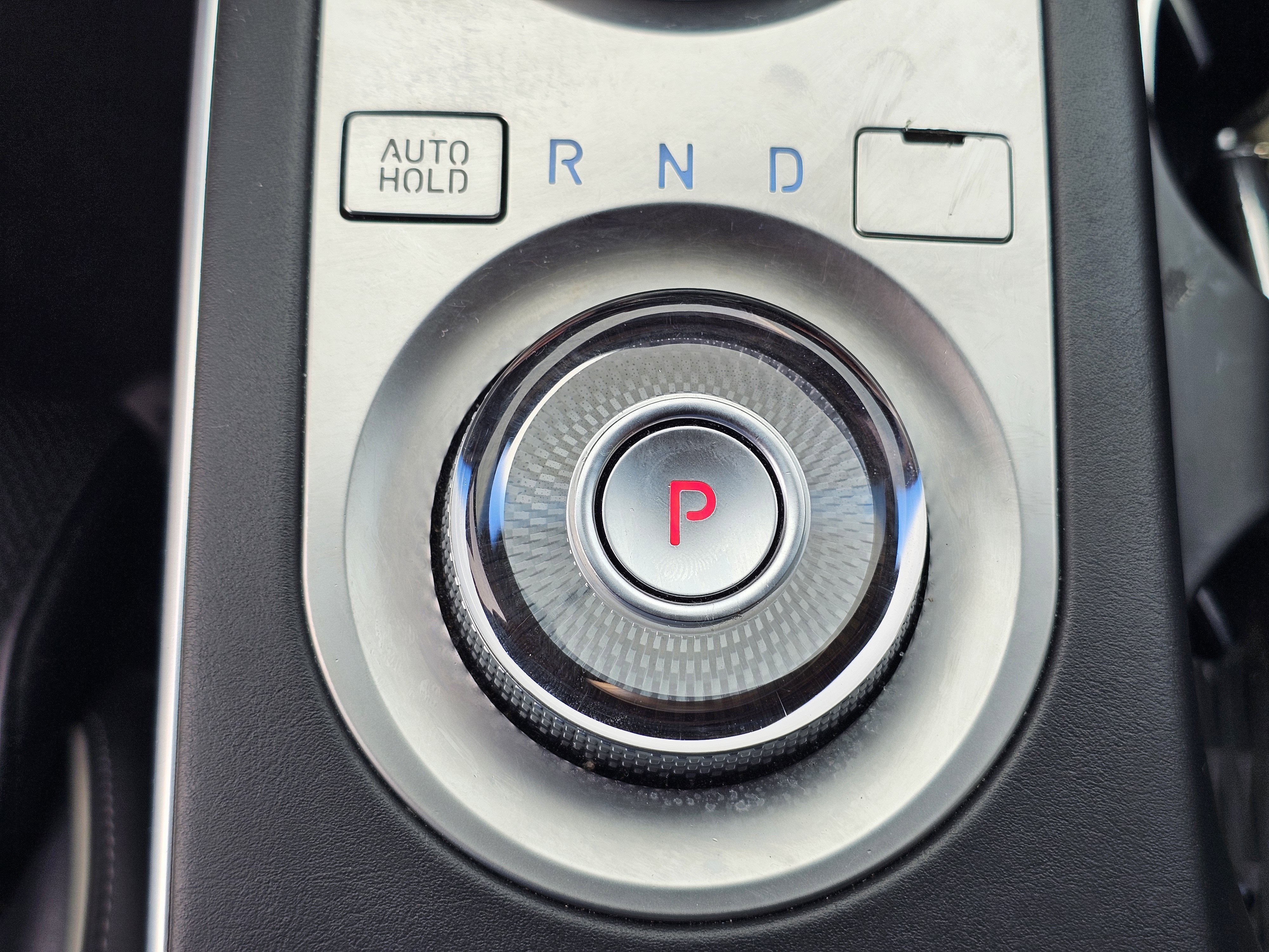 2023 GENESIS GV70 Standard - Photo 29