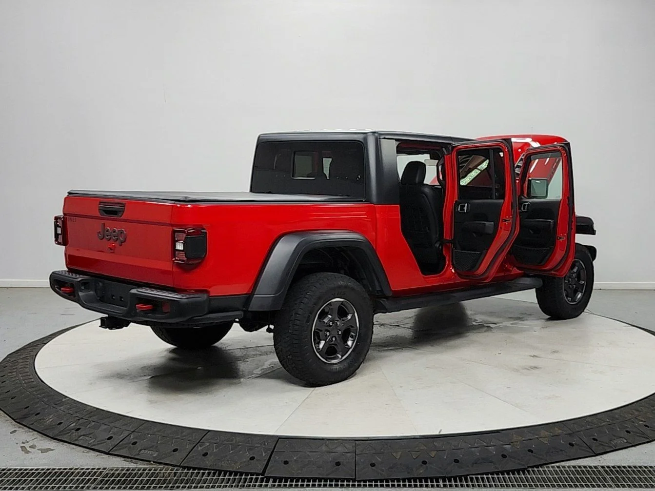 Used 2020 Firecracker Red Clearcoat Jeep Rubicon image 15