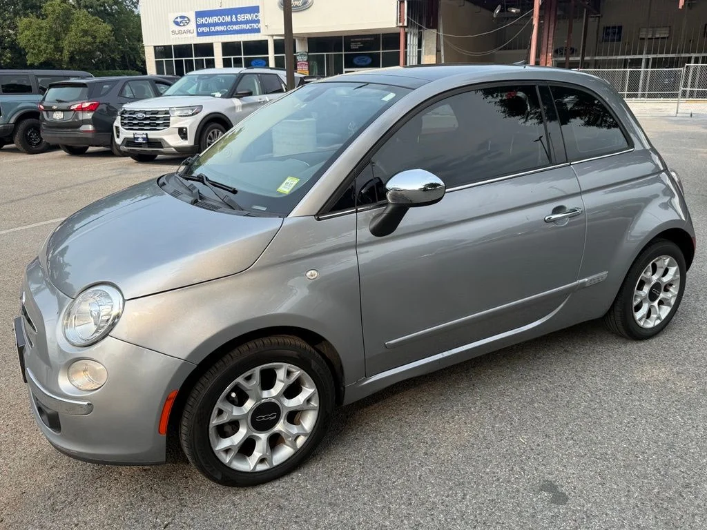 Used 2017 Silver FIAT Lounge image 4