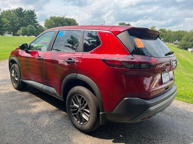 Used 2023 Scarlet Nissan S image 5