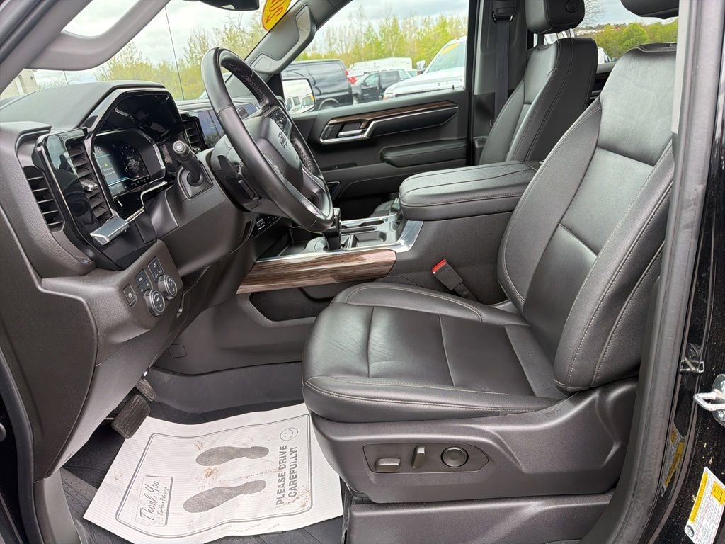 Used 2024 Black Chevrolet RST image 11