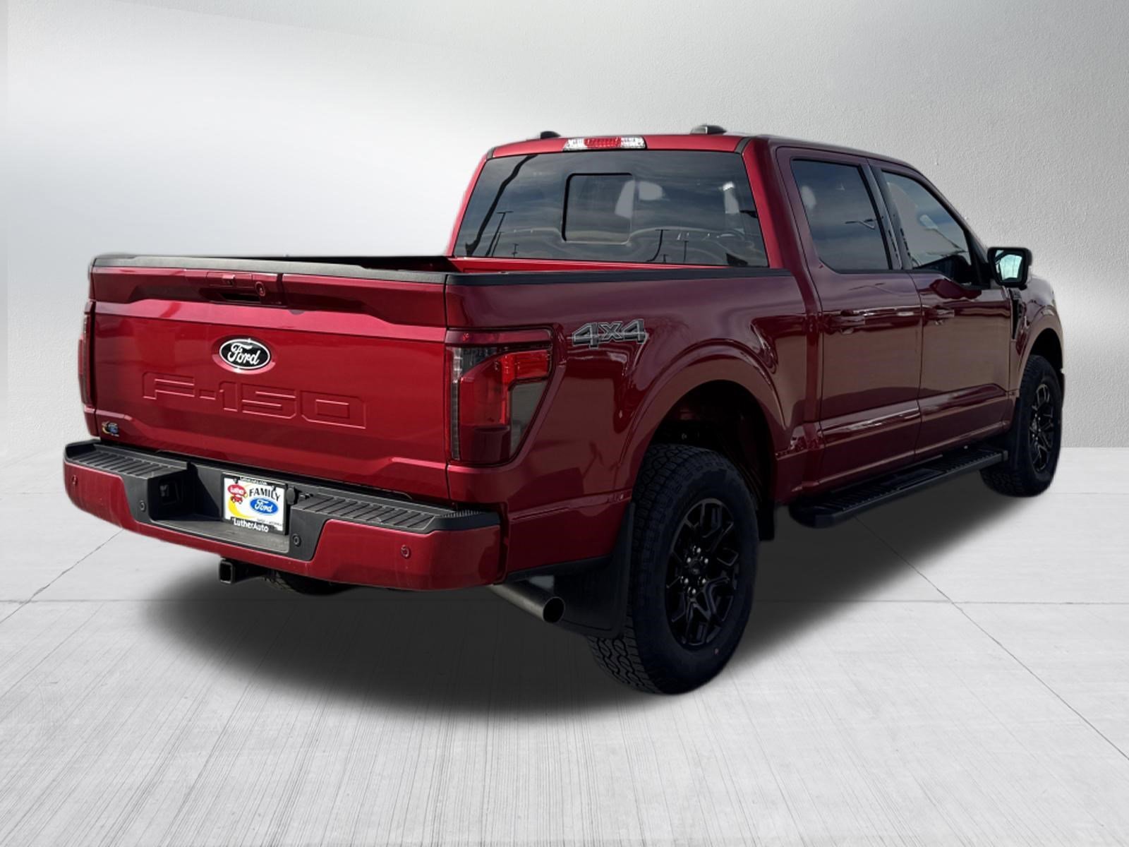 New 2025 Rapid Red Metallic Tinted Clearcoat Ford XLT image 3