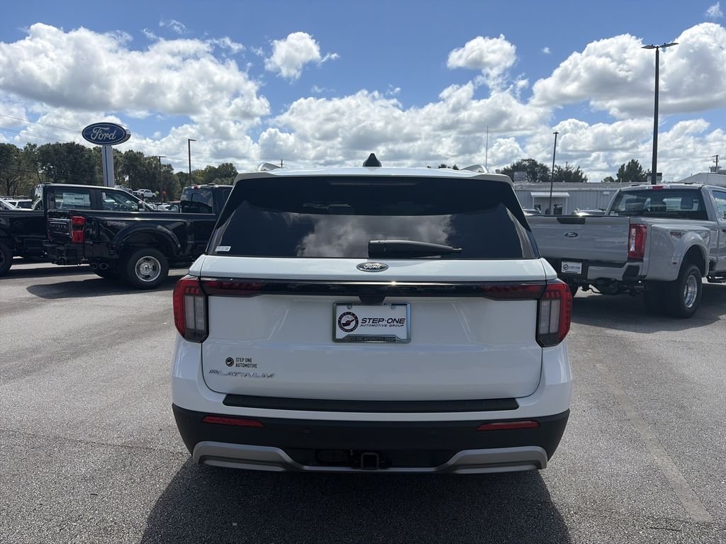 New 2026 White Ford Platinum image 6
