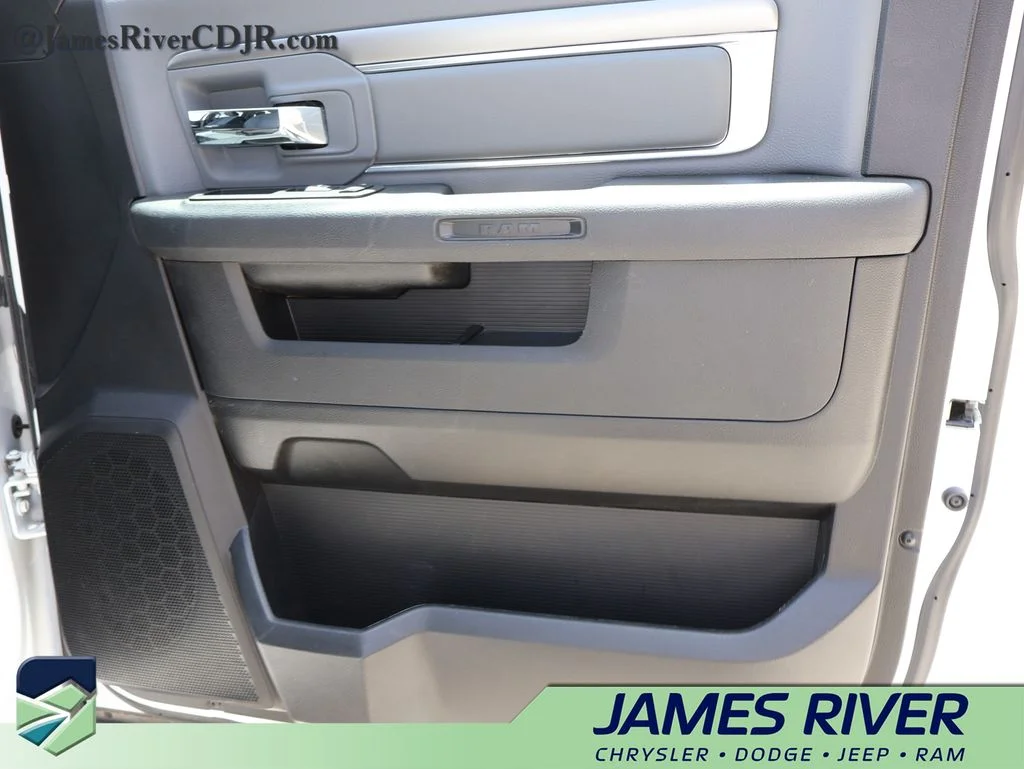 Used 2023 White Ram SLT image 8