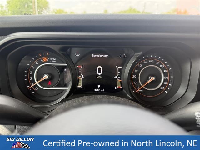 Used 2025  Jeep Rubicon image 13