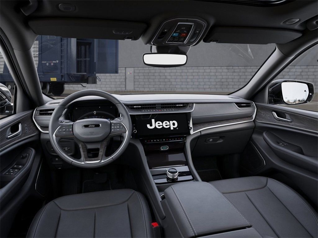 New 2026 Baltic Gray Metallic Clear-Coat Exterior Paint Jeep Limited image 14