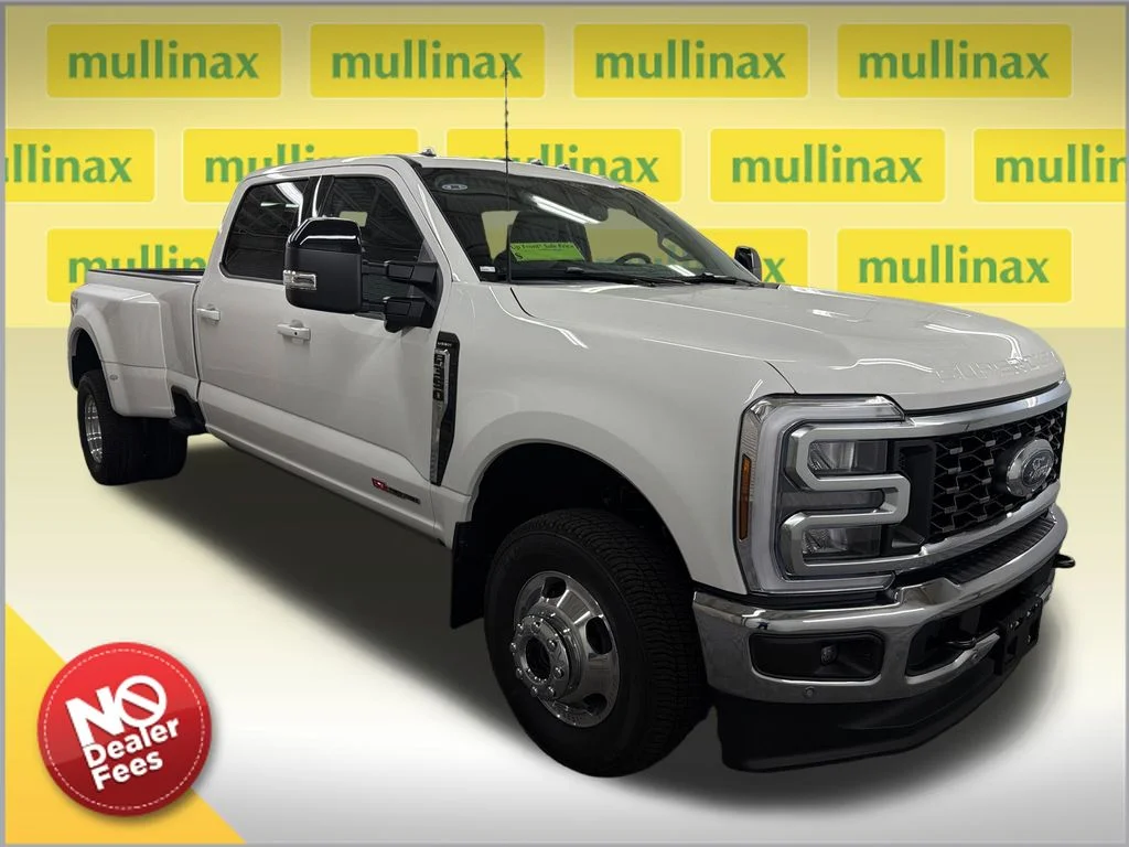 2026 Ford F-350 Lariat 4x4 Crew Cab 8' Box DRW's photo