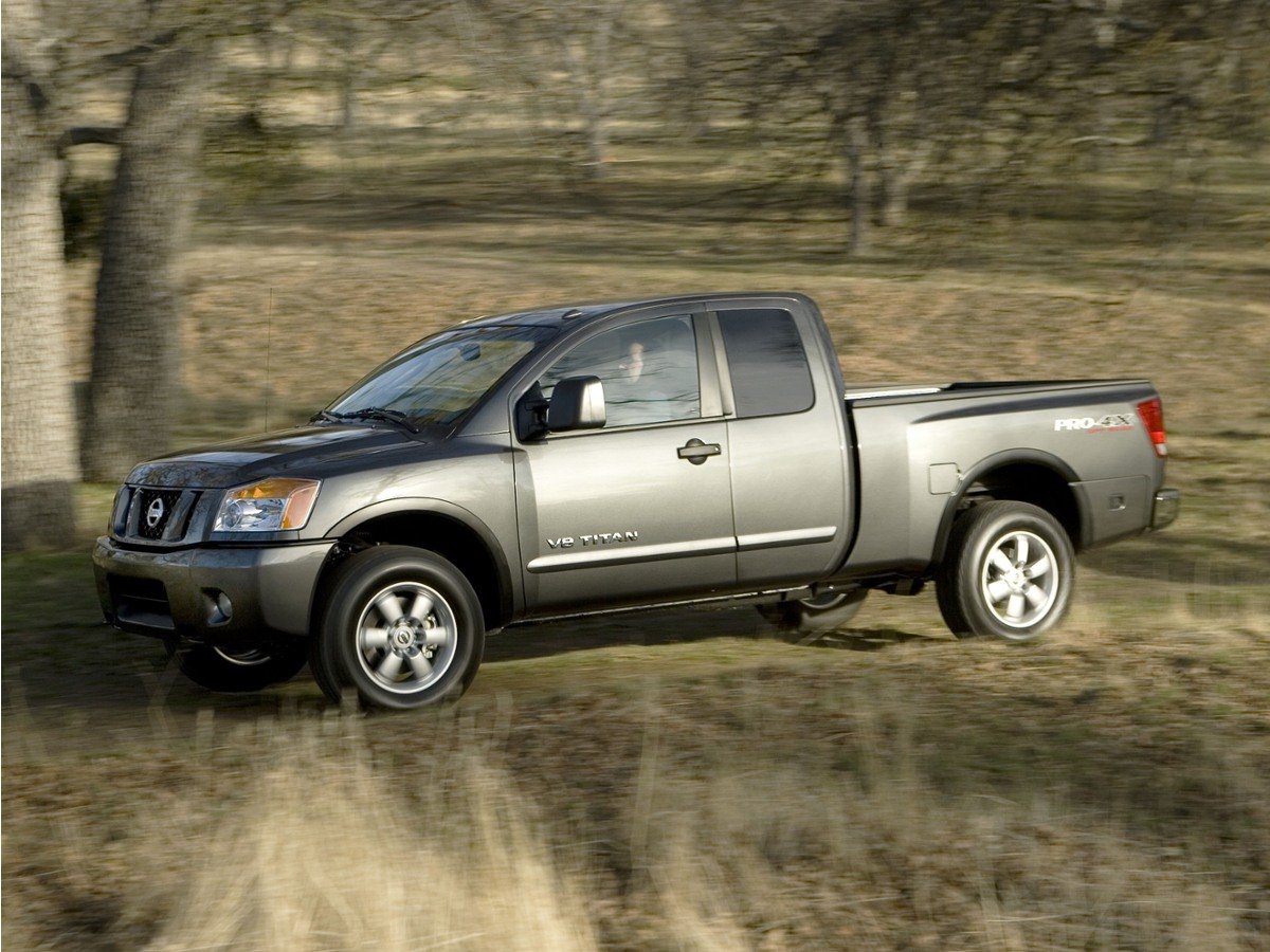 2009 Nissan Titan SE 4X4 Crew Cab FFV SWB's photo