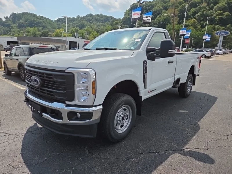 New 2026 Oxford White Ford F-250® XL image 3