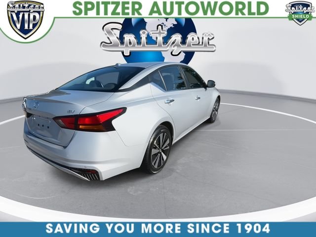 Used 2021 Silver Nissan 2.5 SV image 9