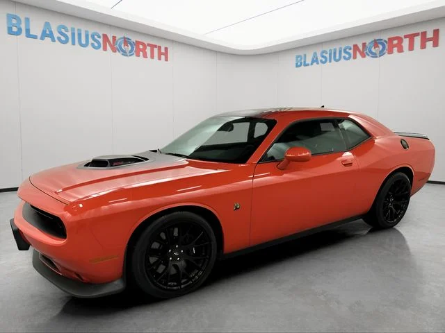 2017 Dodge Challenger Scat Pack - Photo 2