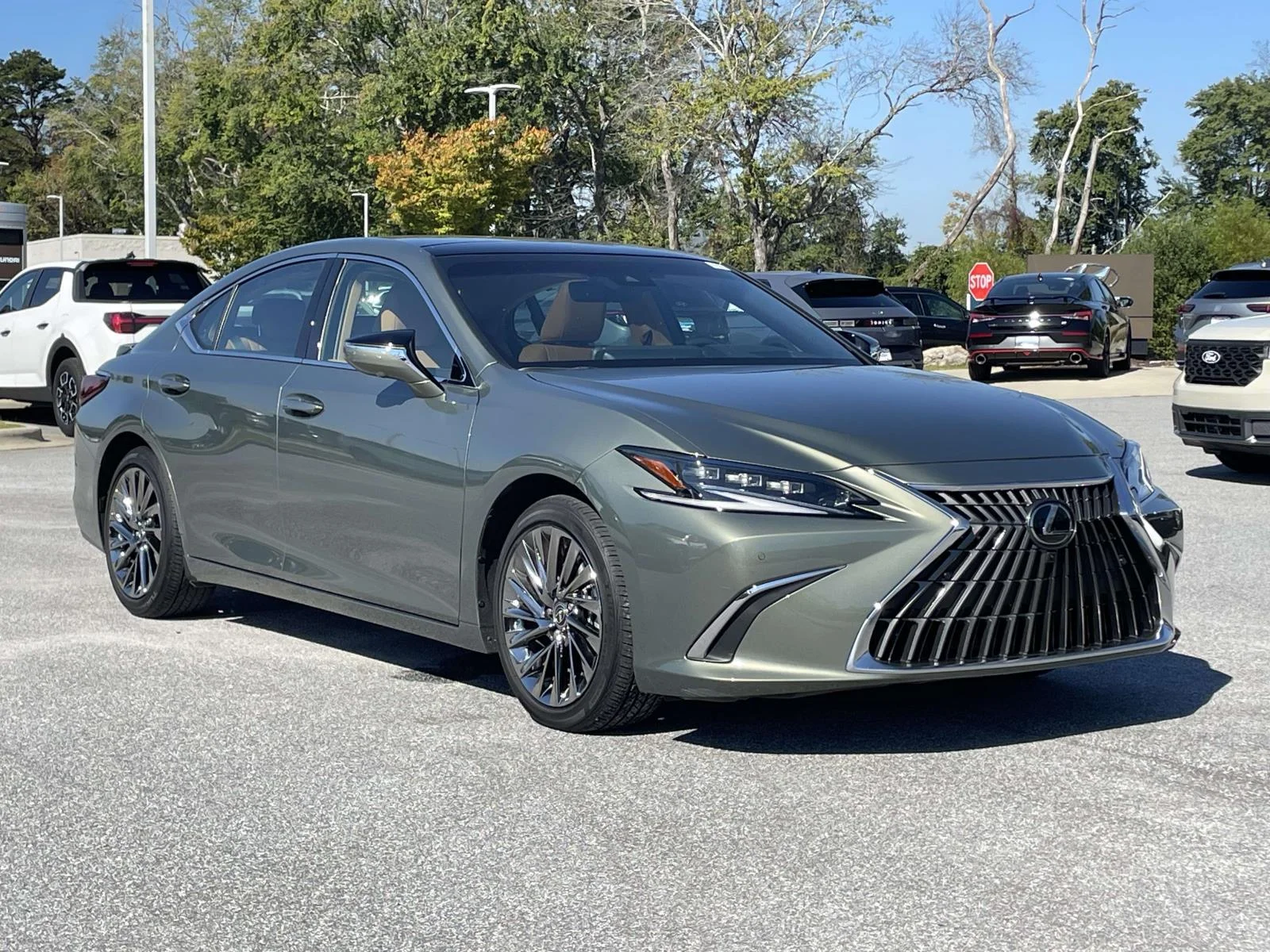 2024 Lexus ES 350 Ultra Luxury