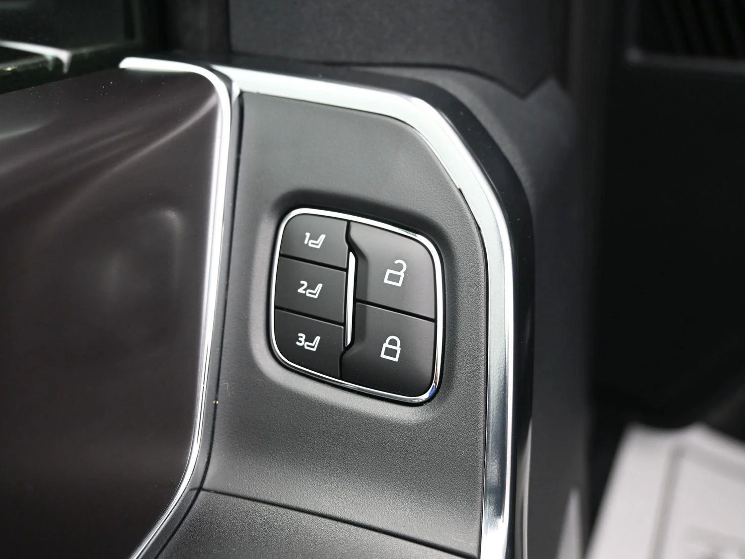 2026 Ford F-250 Super Duty Platinum - Photo 23