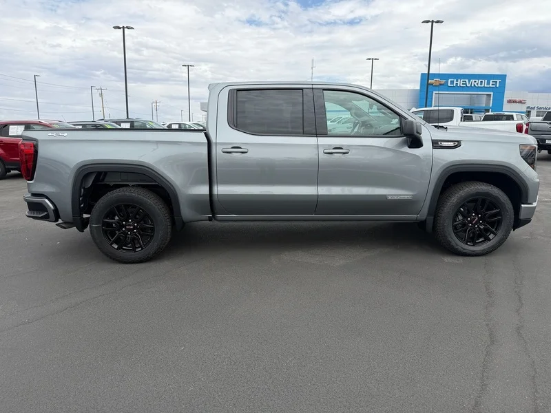 New 2026 Sterling Metallic GMC Elevation image 2