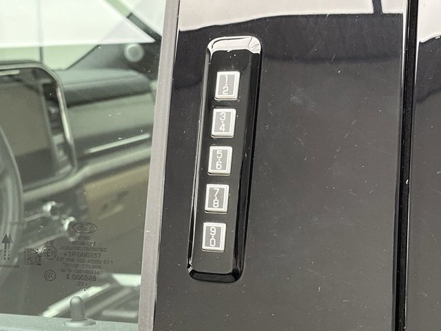Used 2024 Agate Black Metallic Ford LARIAT image 10