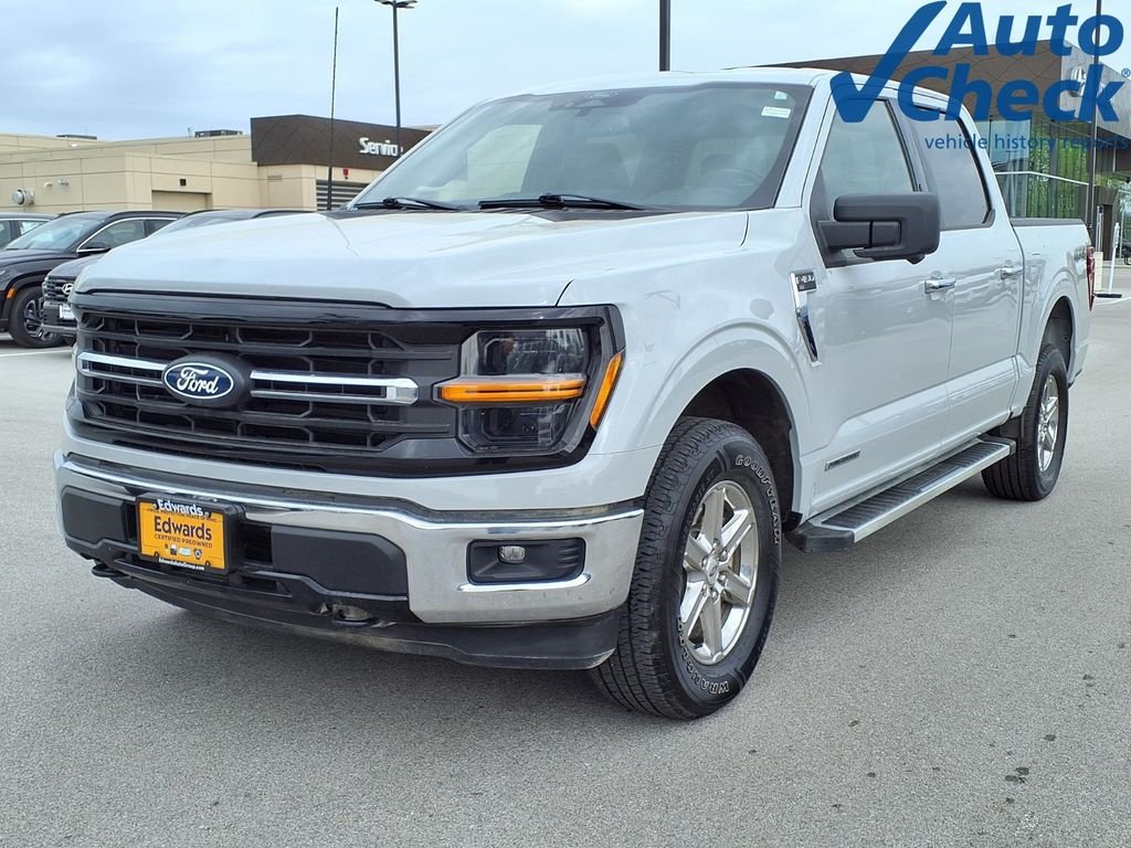 Used 2024 White Ford XLT image 1