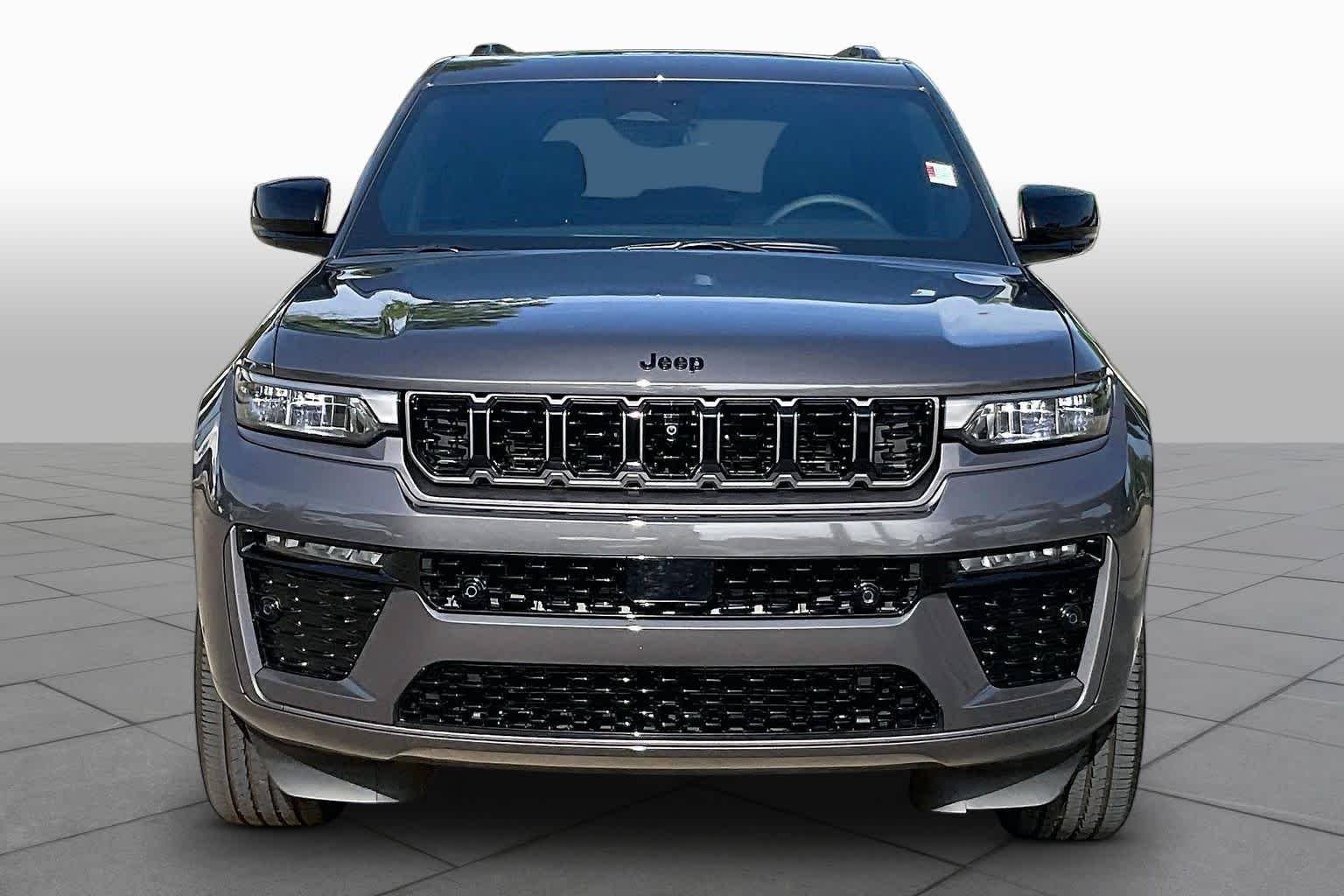 Used 2026 Baltic Gray Metallic Clearcoat Jeep Limited Reserve image 4