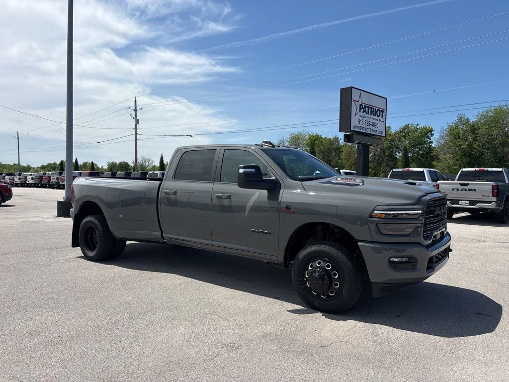 2026 RAM 3500 Laramie 4X4 Crew Cab LWB's photo