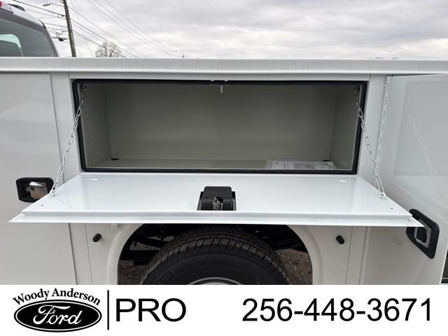 New 2026 Oxford White Ford XL image 11