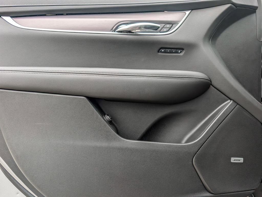2025 Cadillac XT6 Luxury - Photo 12