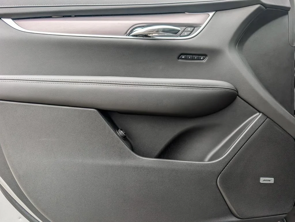 2025 Cadillac XT6 Luxury - Photo 12