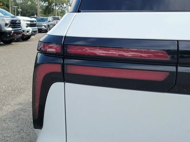 2026 Chevrolet Traverse LT - Photo 7