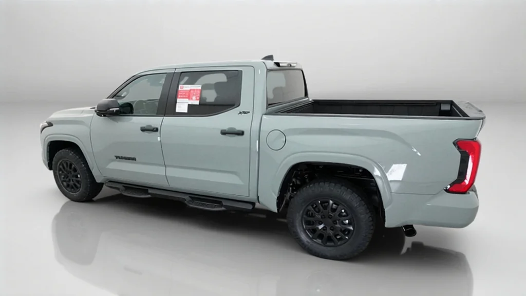 New 2026 Lunar Rock Toyota SR5 image 45