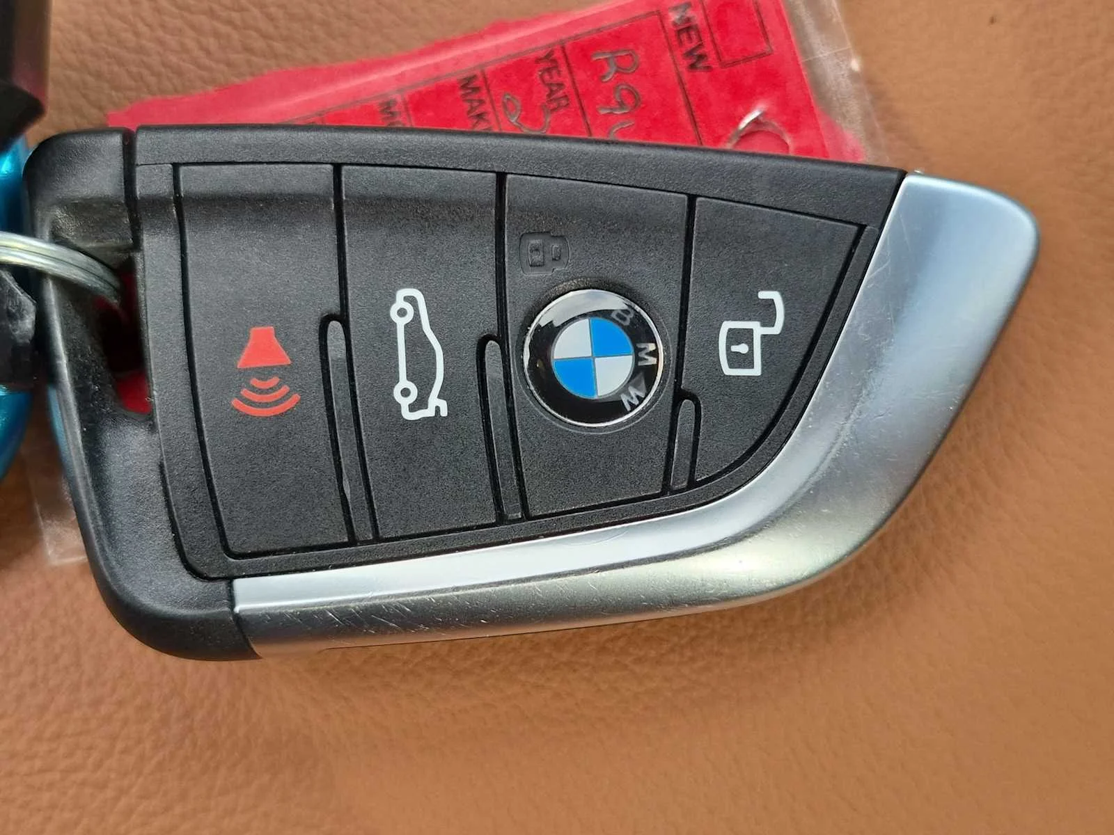 Certified Used 2024 Aventurin Red Metallic BMW xDrive30i image 36