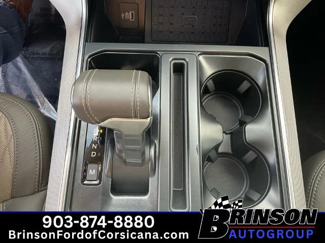 New 2026 Star White Metallic Tri-Coat Ford Platinum® image 39