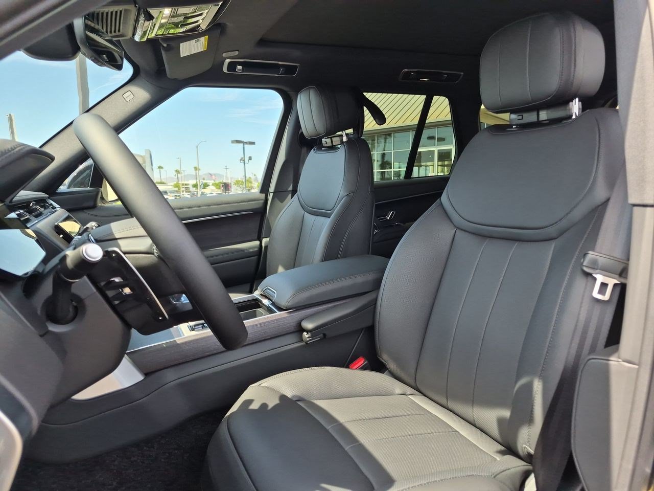 New 2026 Carpathian Grey Premium Metallic Land Rover SE image 20