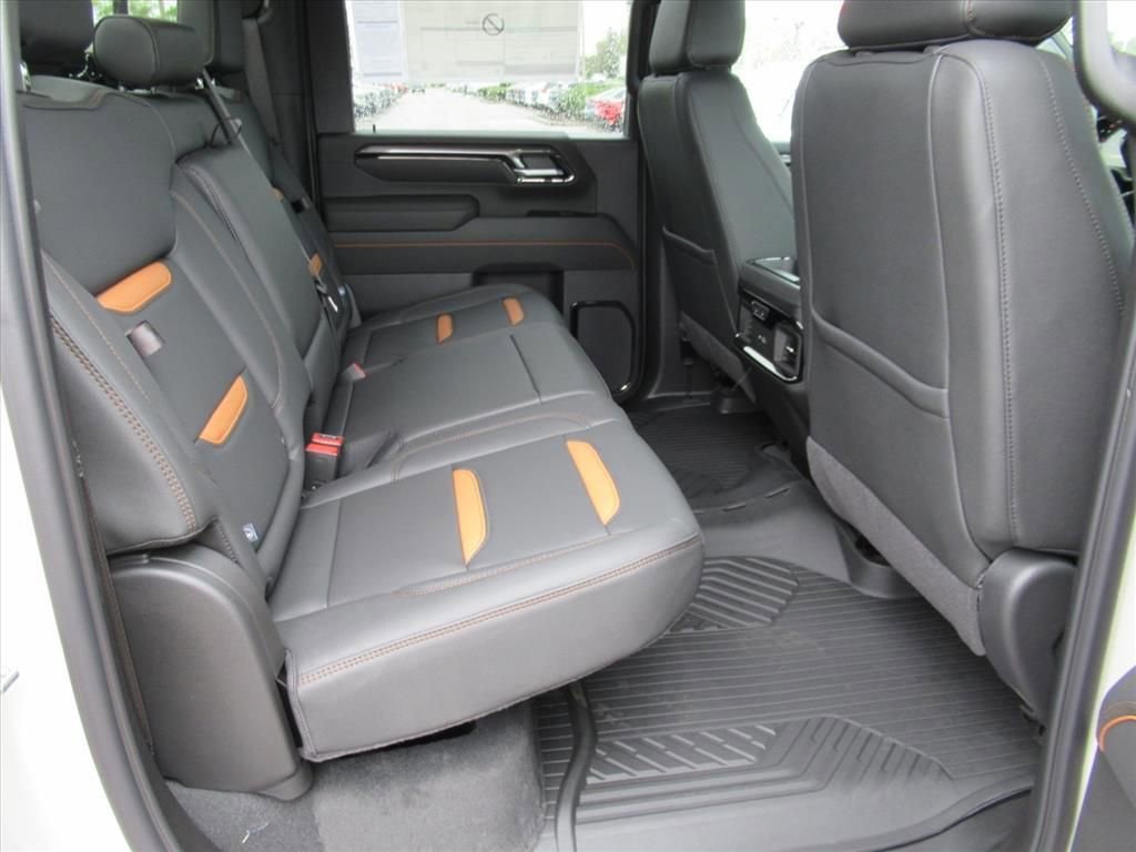 2026 GMC Sierra 2500HD AT4 - Photo 14