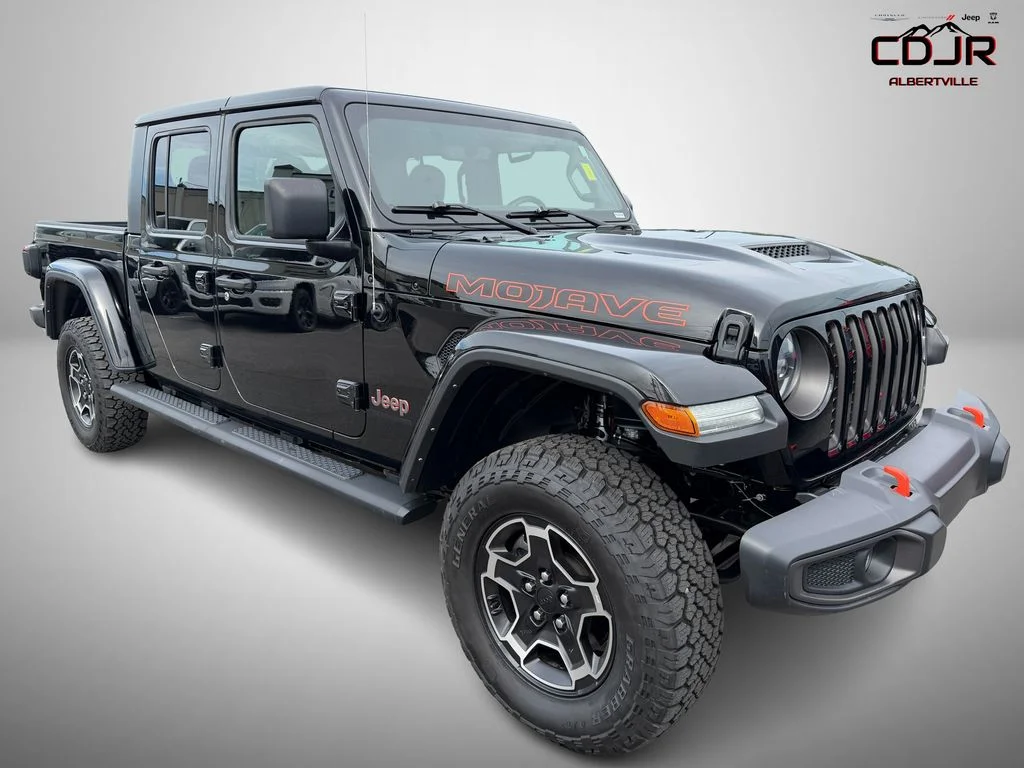 2023 Jeep Gladiator Mojave's photo