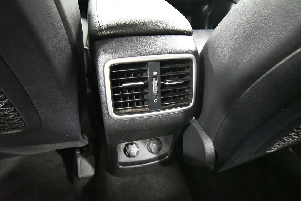 Used 2017 Blue Kia EX image 16
