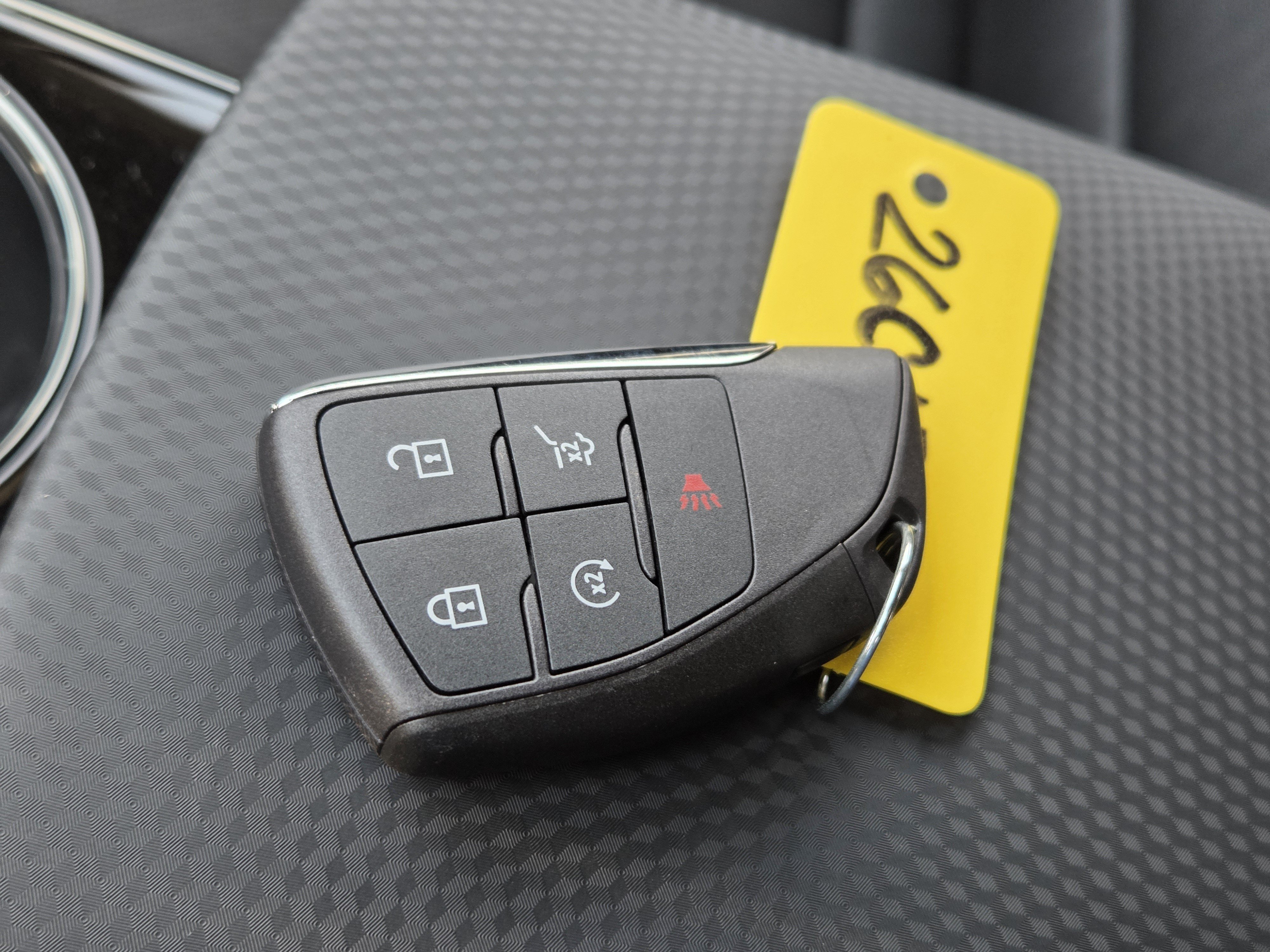 New 2026 Mosaic Black Metallic Chevrolet FWD RS image 27